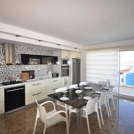 Blue Diamond Villa